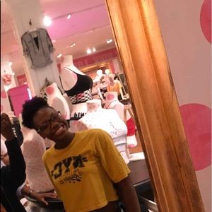 Meet your Posher, Nina